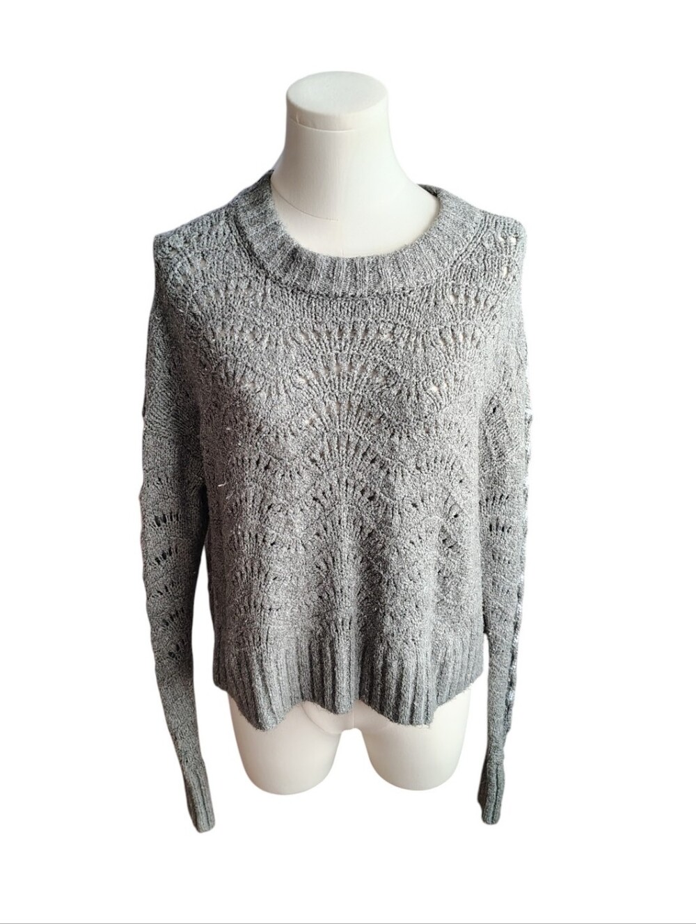 American Eagle Soft Gray Cutout Cropped Scoop Neck Sweater Size Extra Small